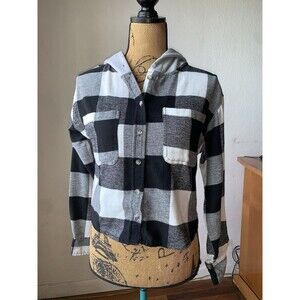 Forever 21 Plaid Flannel Top Women's SMALL Black White Long Sleeve Cropped EUC